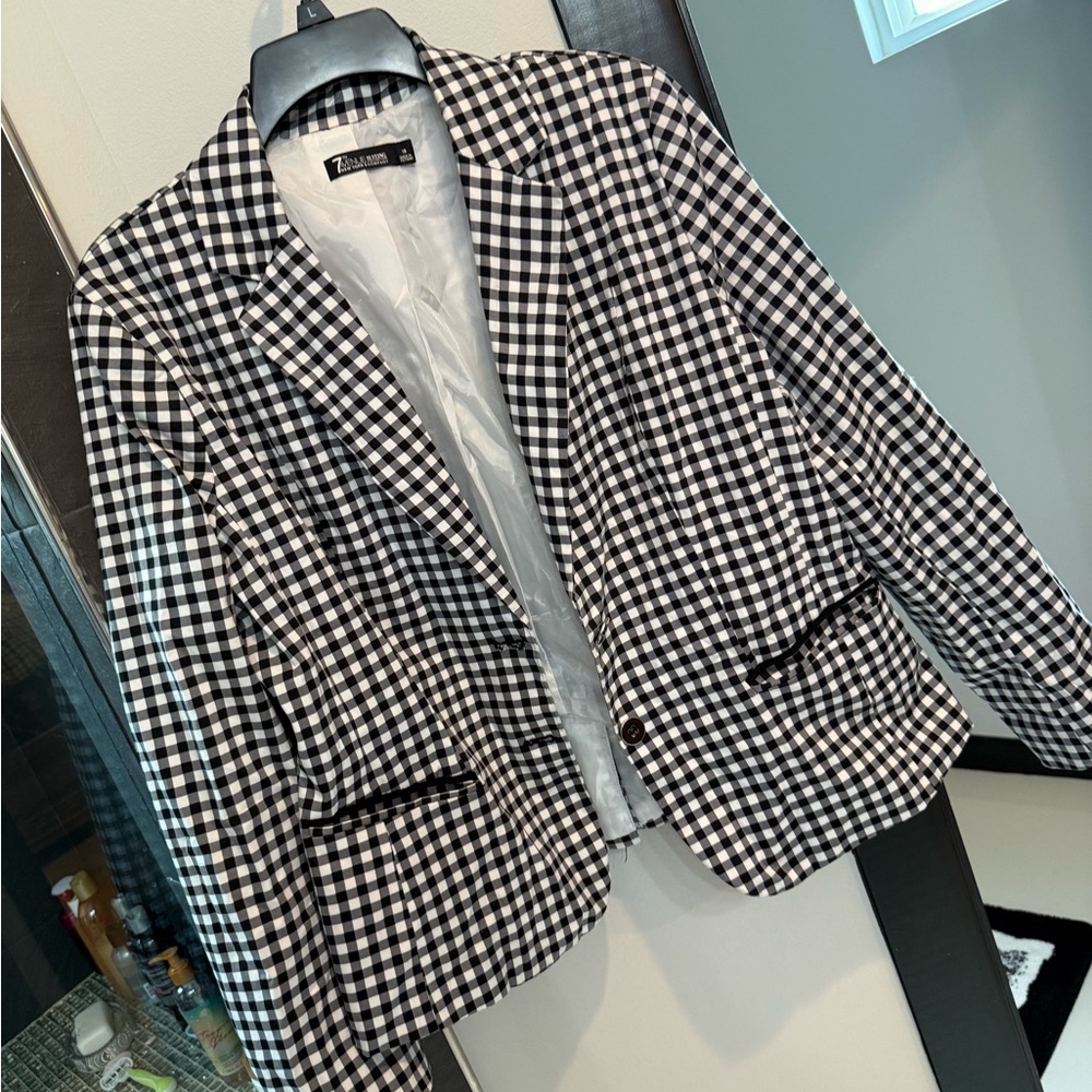 Black and White Houndstooth Blazer Tailored Elegance